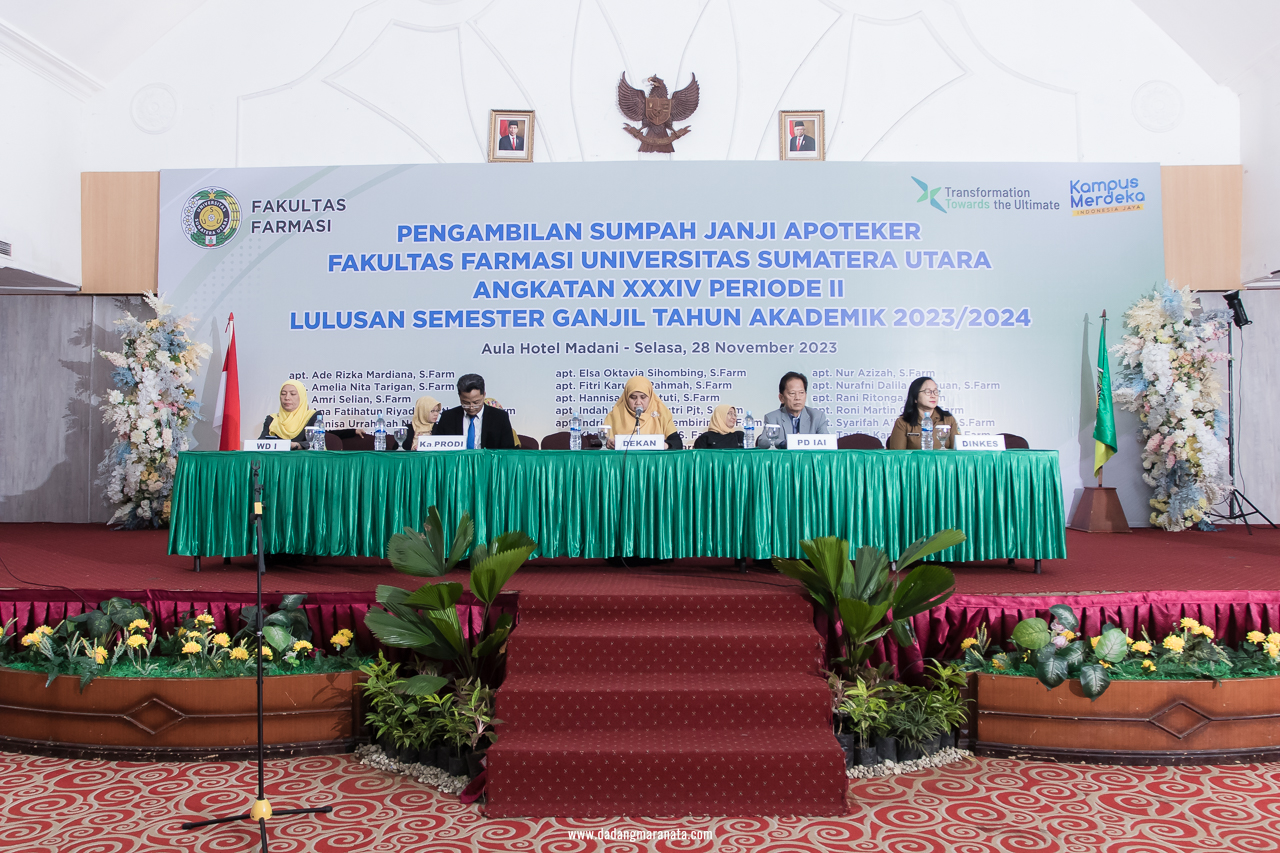 FAKULTAS FARMASI USU  MELAKSANAKAN PENGAMBILAN SUMPAH/JANJI APOTEKER ANGKATAN XXXIV PERIODE II Semester Genap TA 2022/2023